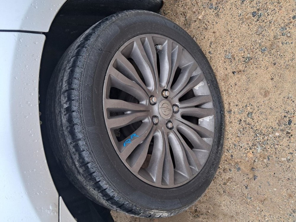 200 2012 Glove Box 4890534