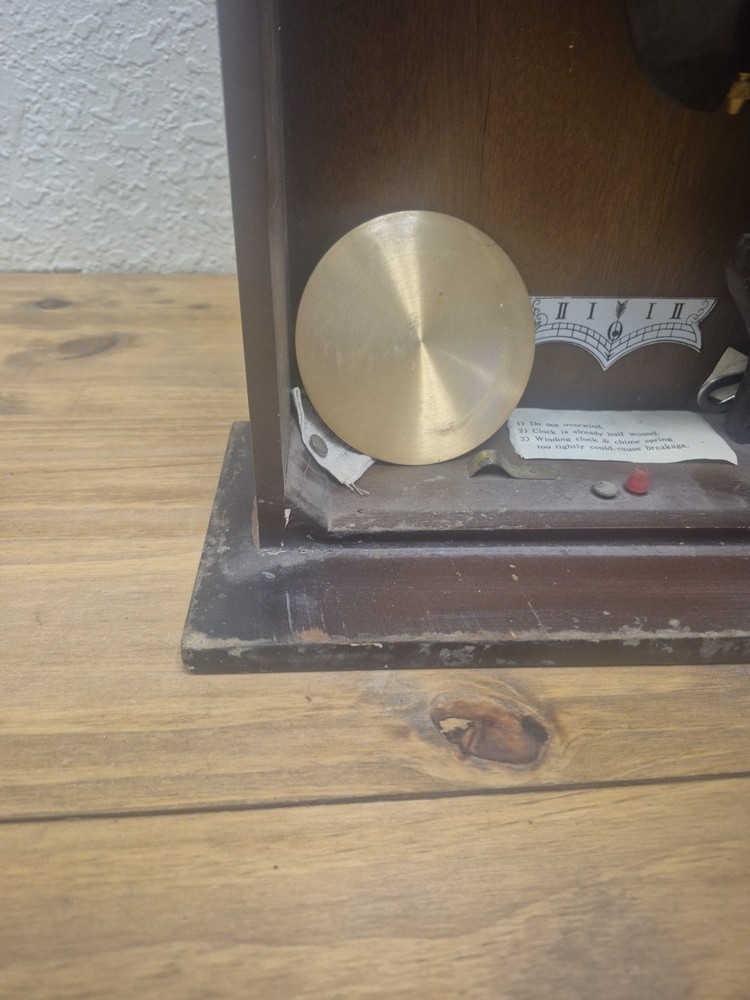 Vintage Centurion 35-day pendulum wall clock (UNTESTED)