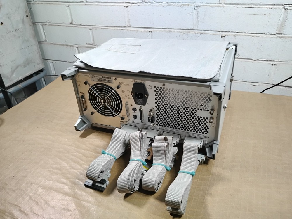 Hewlett Packard 1660E Logic Analyzer
