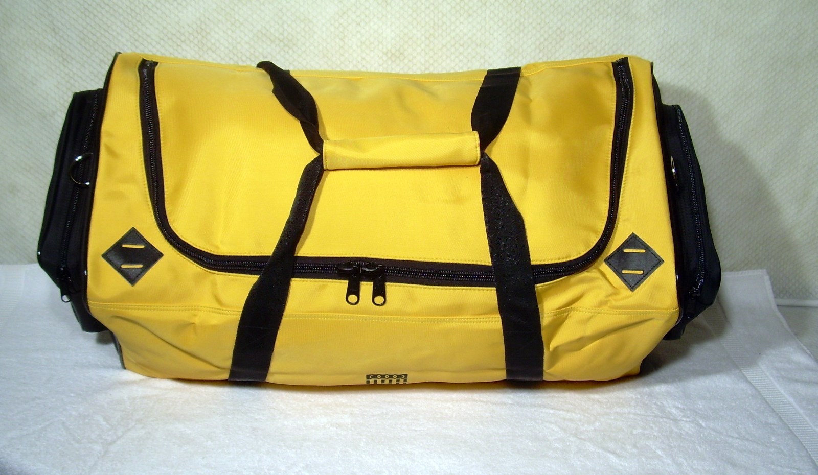 NEW - DuPont Ripstop Nylon Dive Gear Bag Boat Duffel, US Scuba Pro Divers Ocean