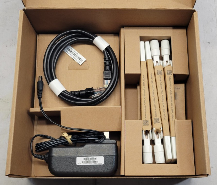 NEW - NetCloud Cradlepoint W1850 5G Adapter - S5A032A - OPEN BOX