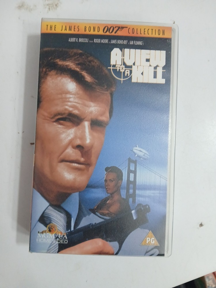 18x James Bond VHS Video Collection