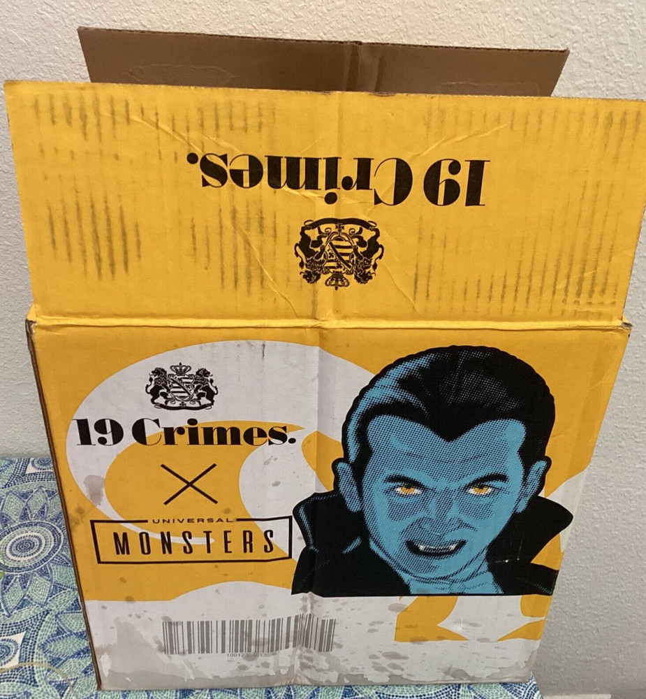 19 Crimes Universal Monsters DRACULA Wine Empty Box