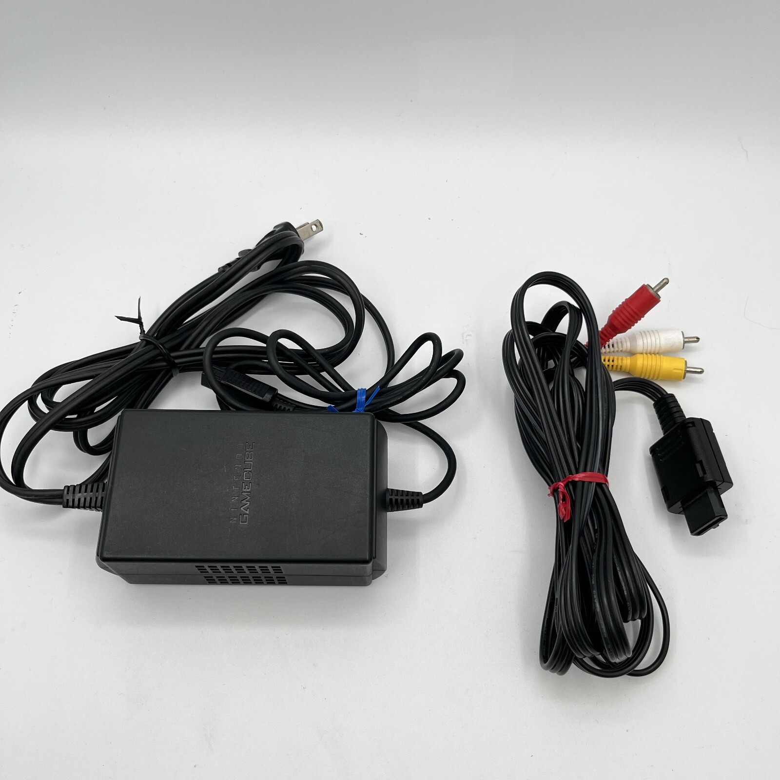 Nintendo Gamecube Console DOL-001 memory controller NTSC-U/C US/Canada