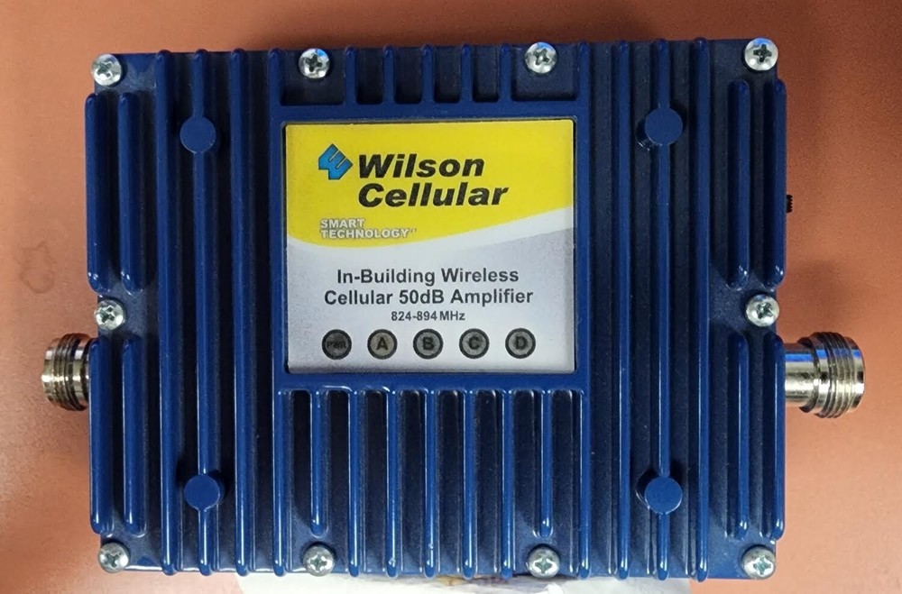 Wilson 801105 In-Building Wireless Cellular Smart Tech Amplifier (50dB)
