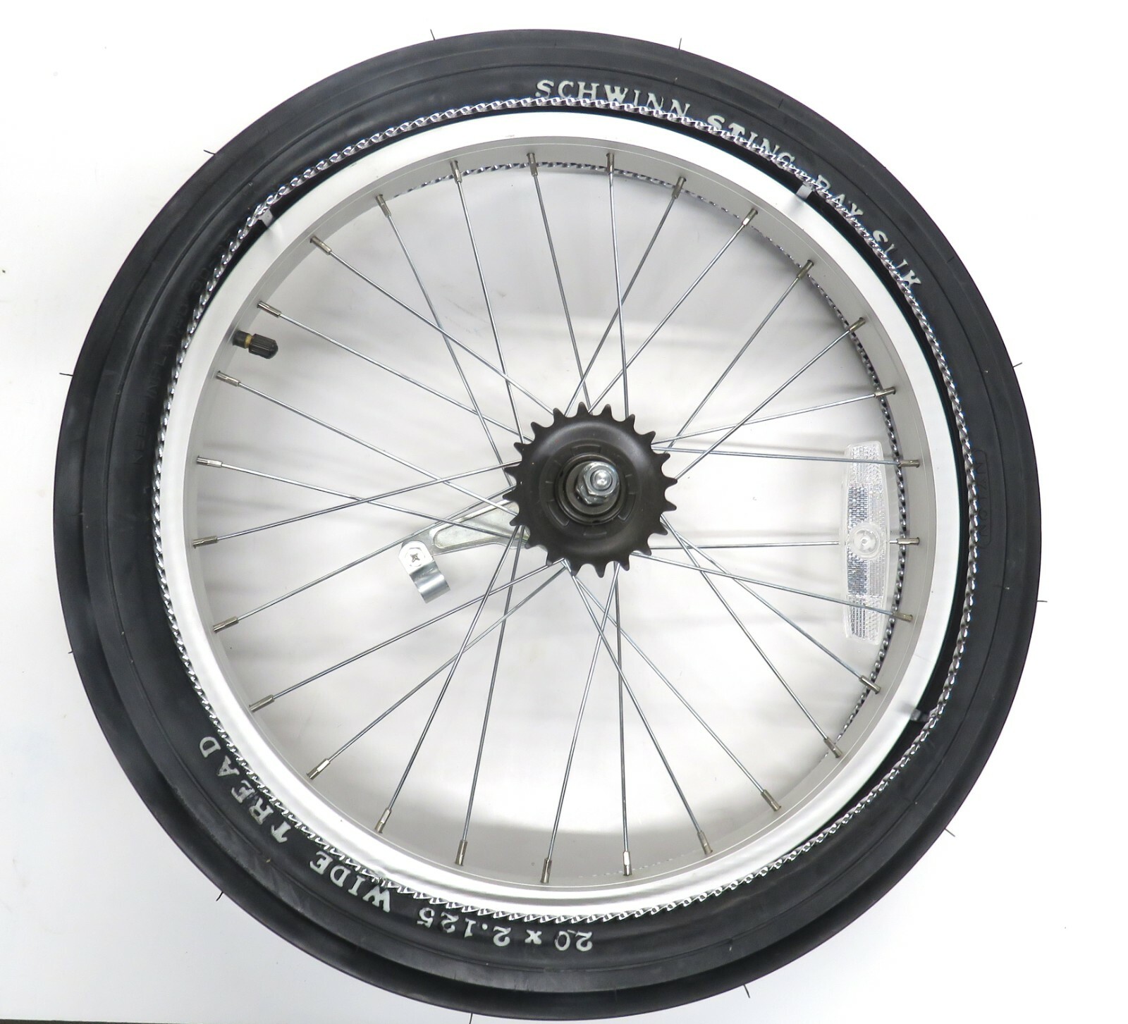 Pair Lowrider Chrome 20 inch Rim Twisted Trim Rim Rings