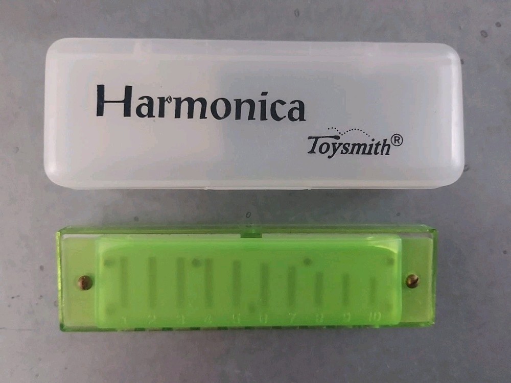 Toysmith Harmonica Green With Case