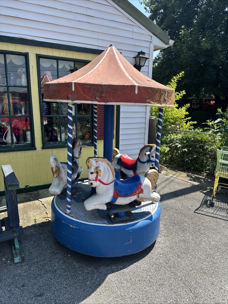 Kids Coin operated carousel