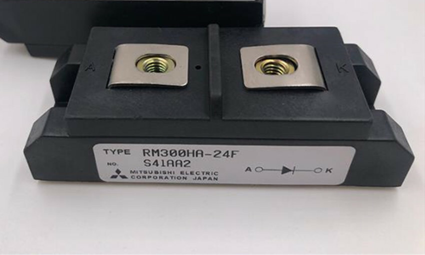 MITSUBISHI IGBT PLC Power Module RM300HA-24F, 1PC