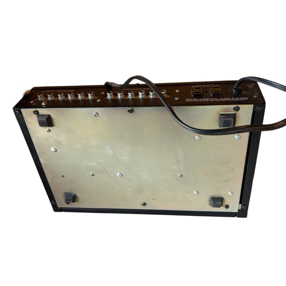 HAFLER MODEL 100 STEREO PREAMPLIFIER