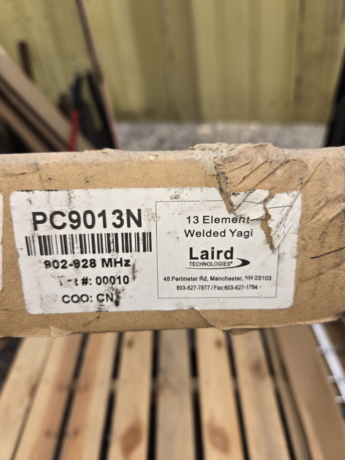 Laird Technologies 902-928 MHz Antenna