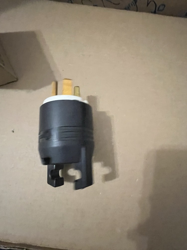 Hubbell Straight-9431C-Angle-9432C