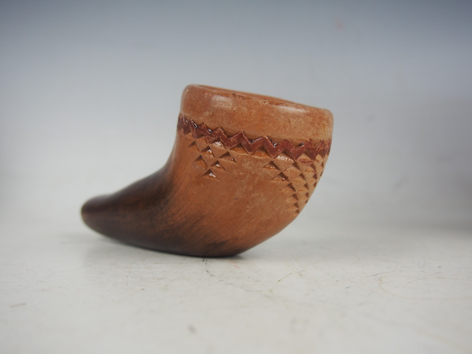NAVAJO CLAY PIPE - LORRAINE WILLIAMS YAZZI - 4 INCHES LONG - #2