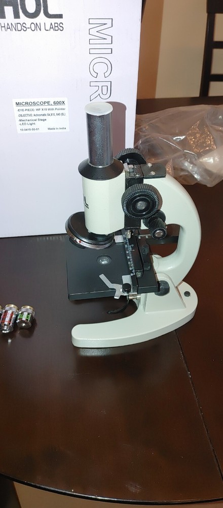 Microscope 600X