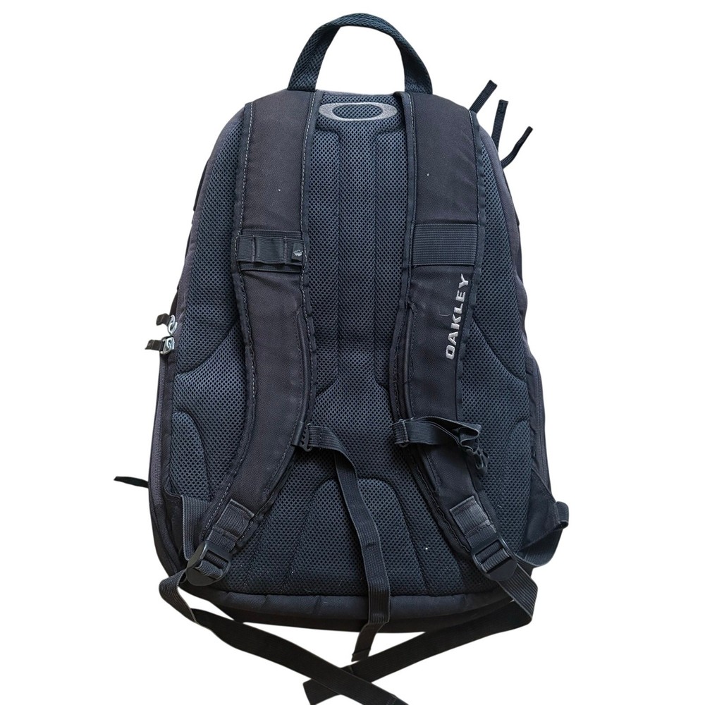 Oakley Backpack Laptop Holder Sunglasses Case Black Gray Multiple Compartments