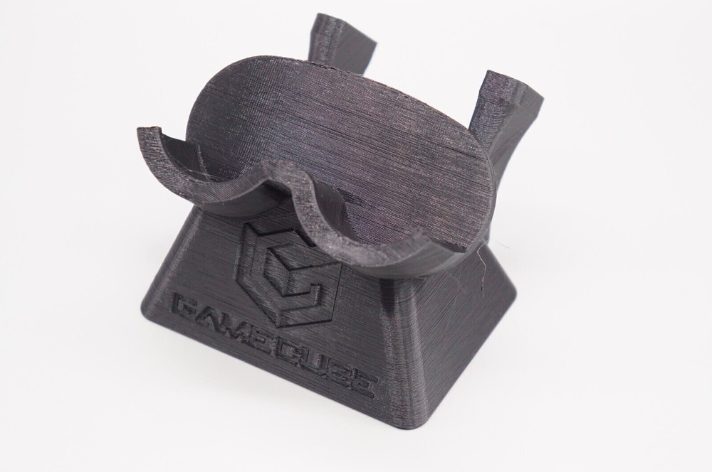 3D Printed Display Stand Holder for Nintendo GameCube Wired Controller