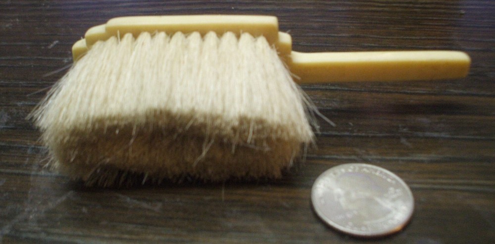 ANTIQUE DOLL Brush