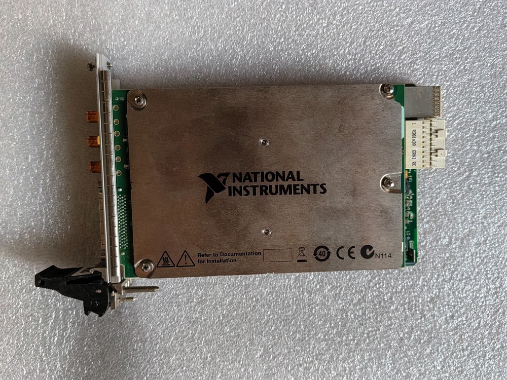 NI PXIe-6548 200 MHz Digital Waveform Generator/Analyzer