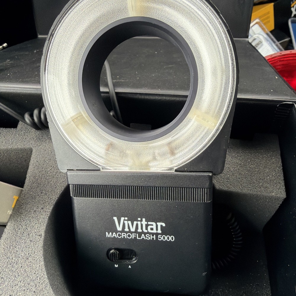 Vivitar Macroflash 5000 Auto Manual Flash Ring Plus Extra Look