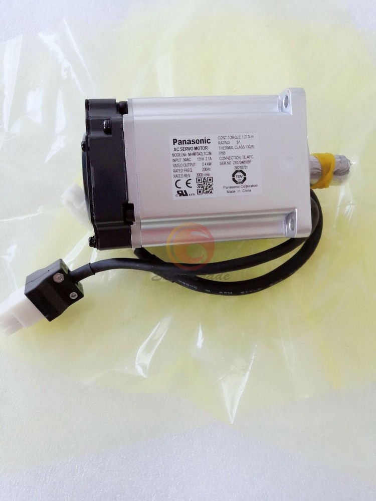 ONE NEW Panasonic MHMF042L1C2M Servo Motor