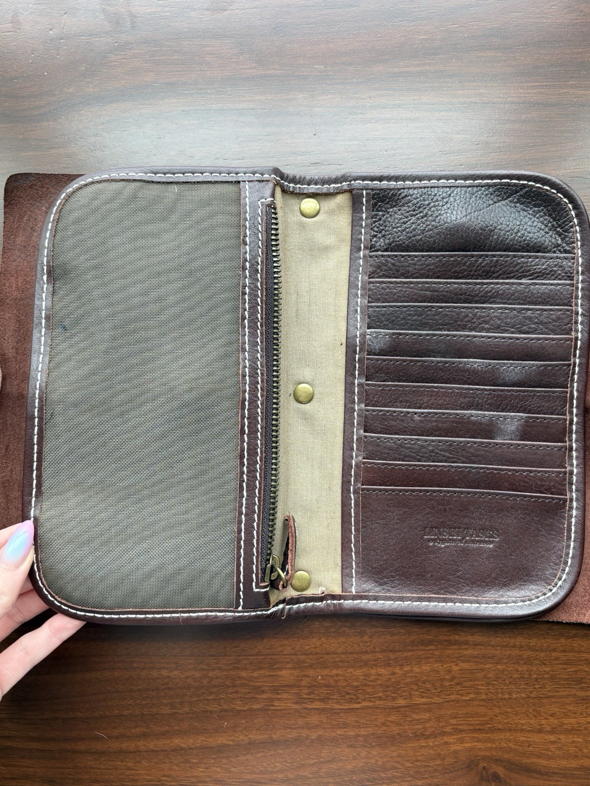 Linshi Tasks Leather Travel Wallet Organizer - Brown