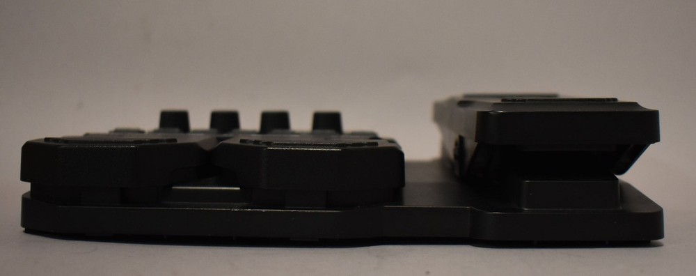 Zoom G1X Four Multi-Effects Processor Black w/BOX