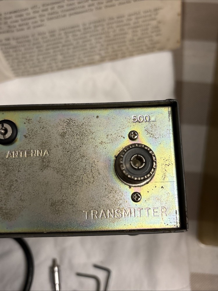 American Electronics 4 Function Transceiver Test Meter model 95-138 Untested