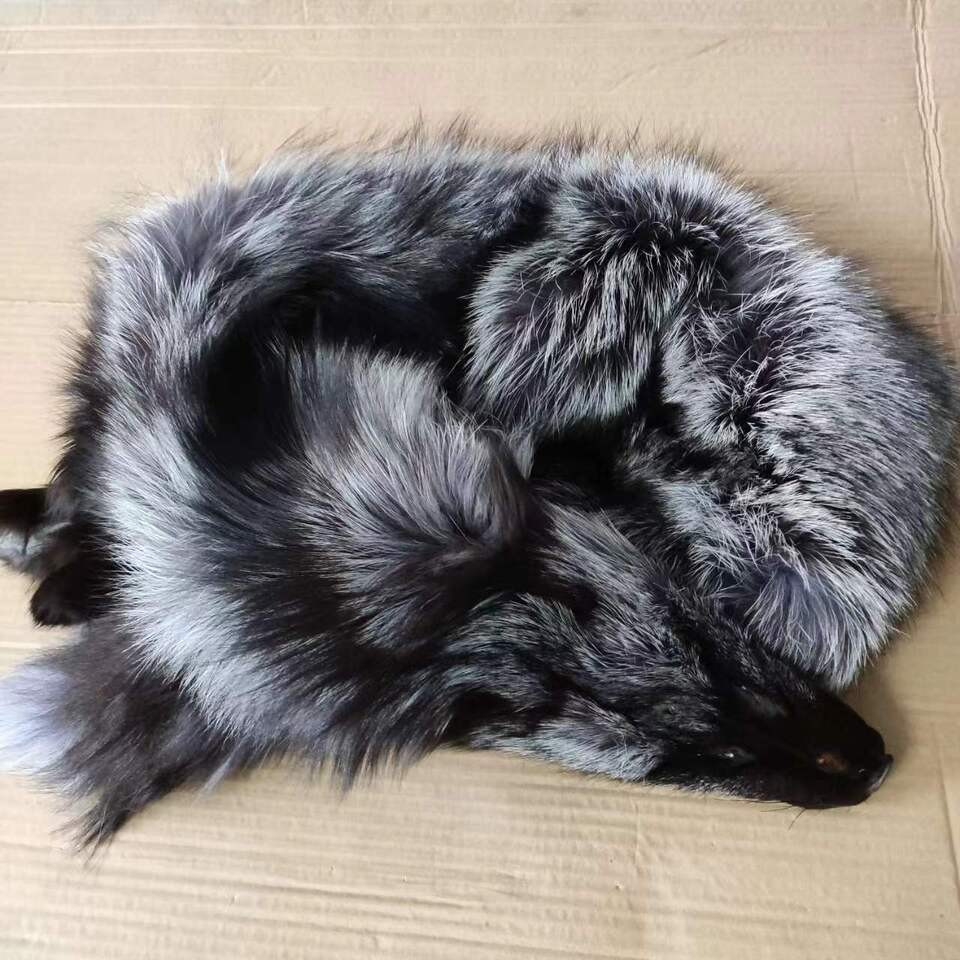 100% Natural Silver Fox Skin Hides Tanned Real Fur Pelt Leather Decor 39-47 inch
