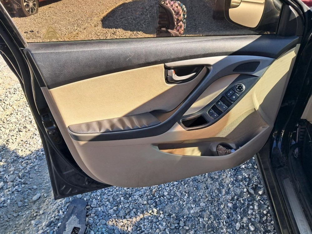 ELANTRA 2015 Glove Box 4820779