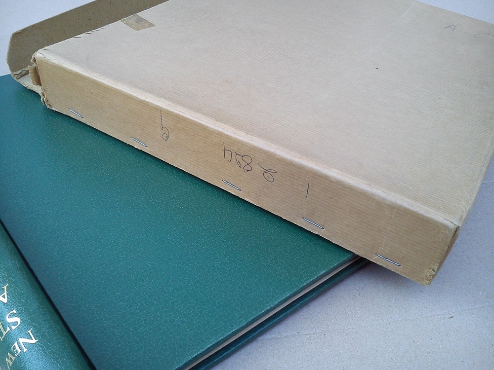 Stanley Gibbons Springback New Age Stamp Album Folder Binder Storage Green EMPTY