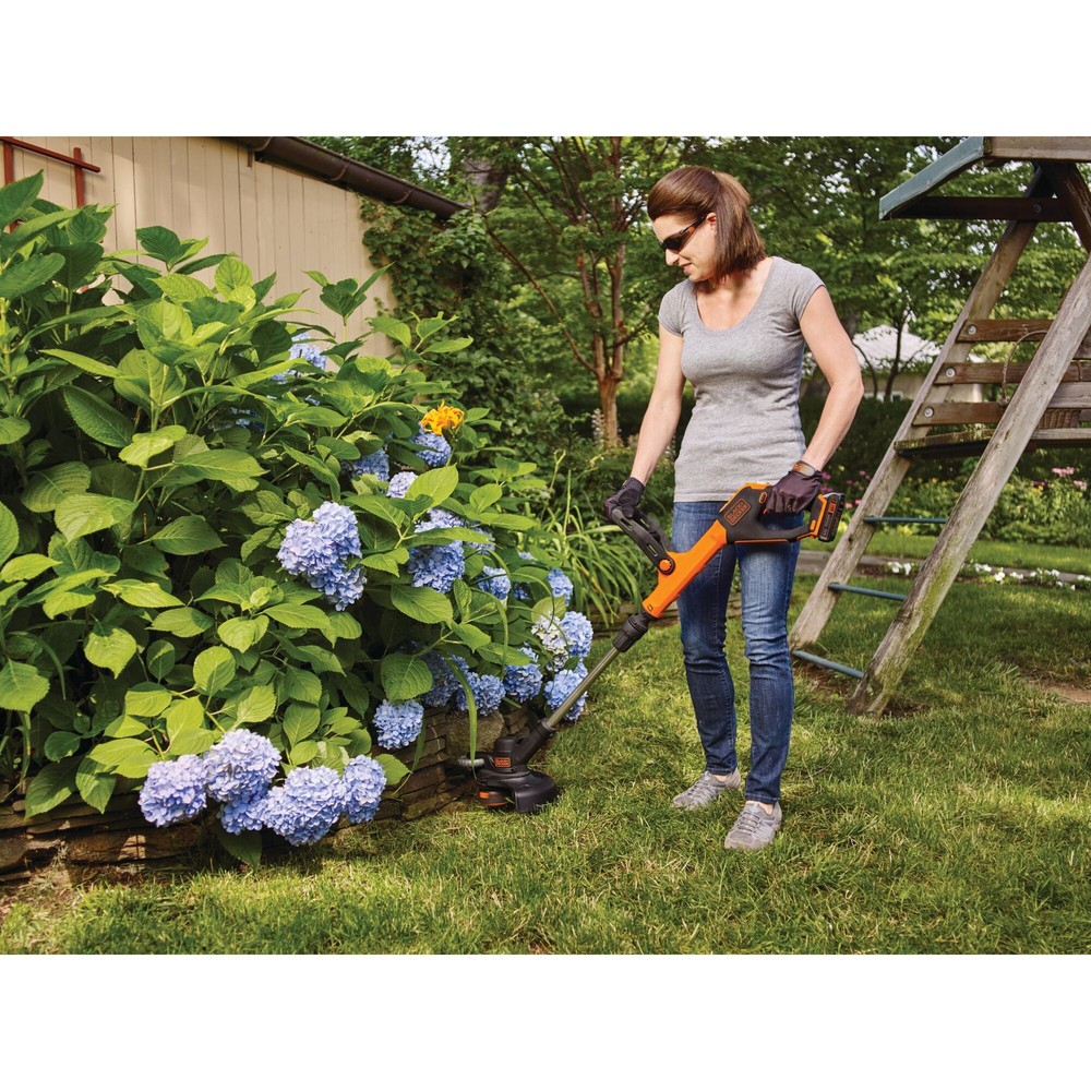 BLACK+DECKER 20V MAX* String Trimmer/Edger, 12-Inch - LSTE525