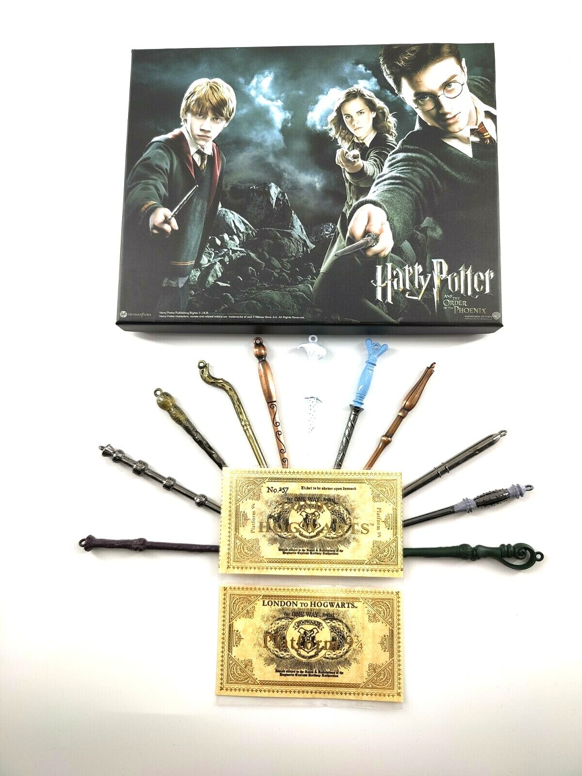 New Harry Potter New Edition Magic Wands w/ 2 Tickets Cards Great Gift Box Set