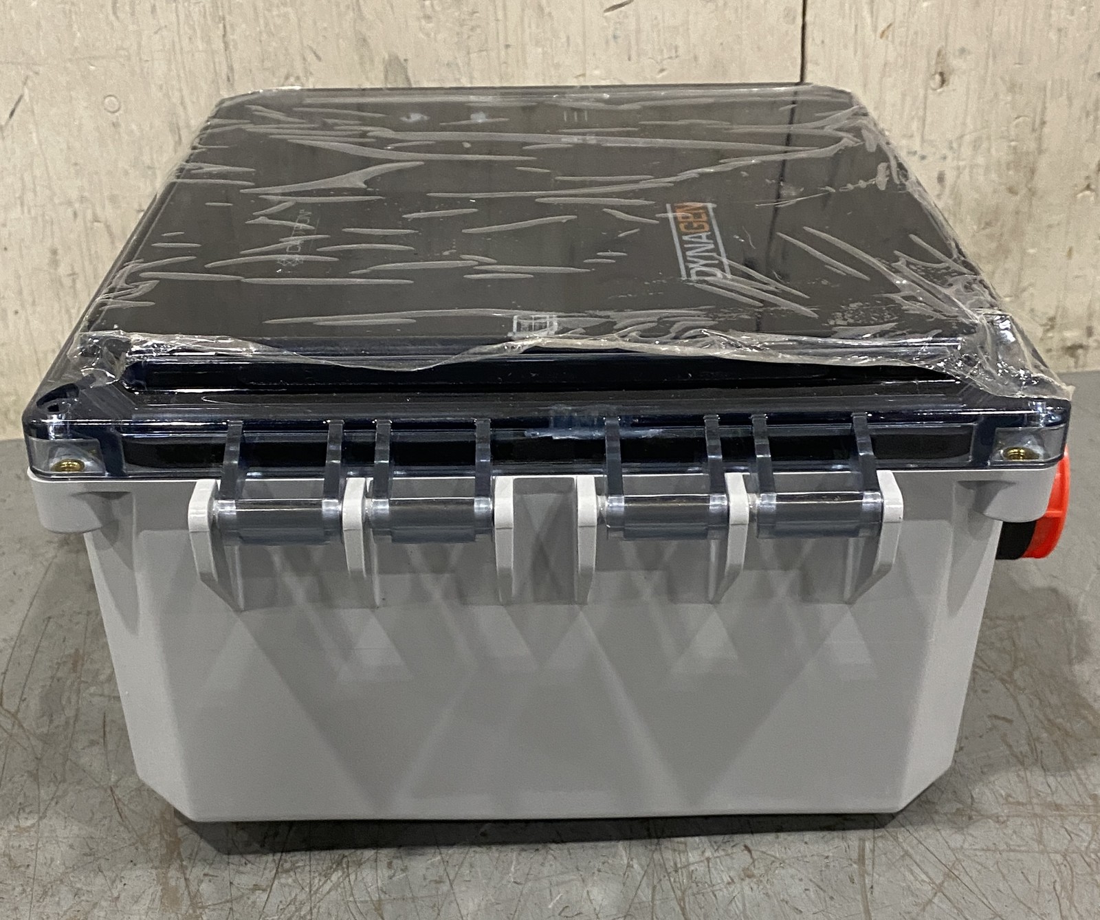 Cattron Dynagen Touch PRO600 Panel T6A-N88B-MIN12-XXJU-NBR