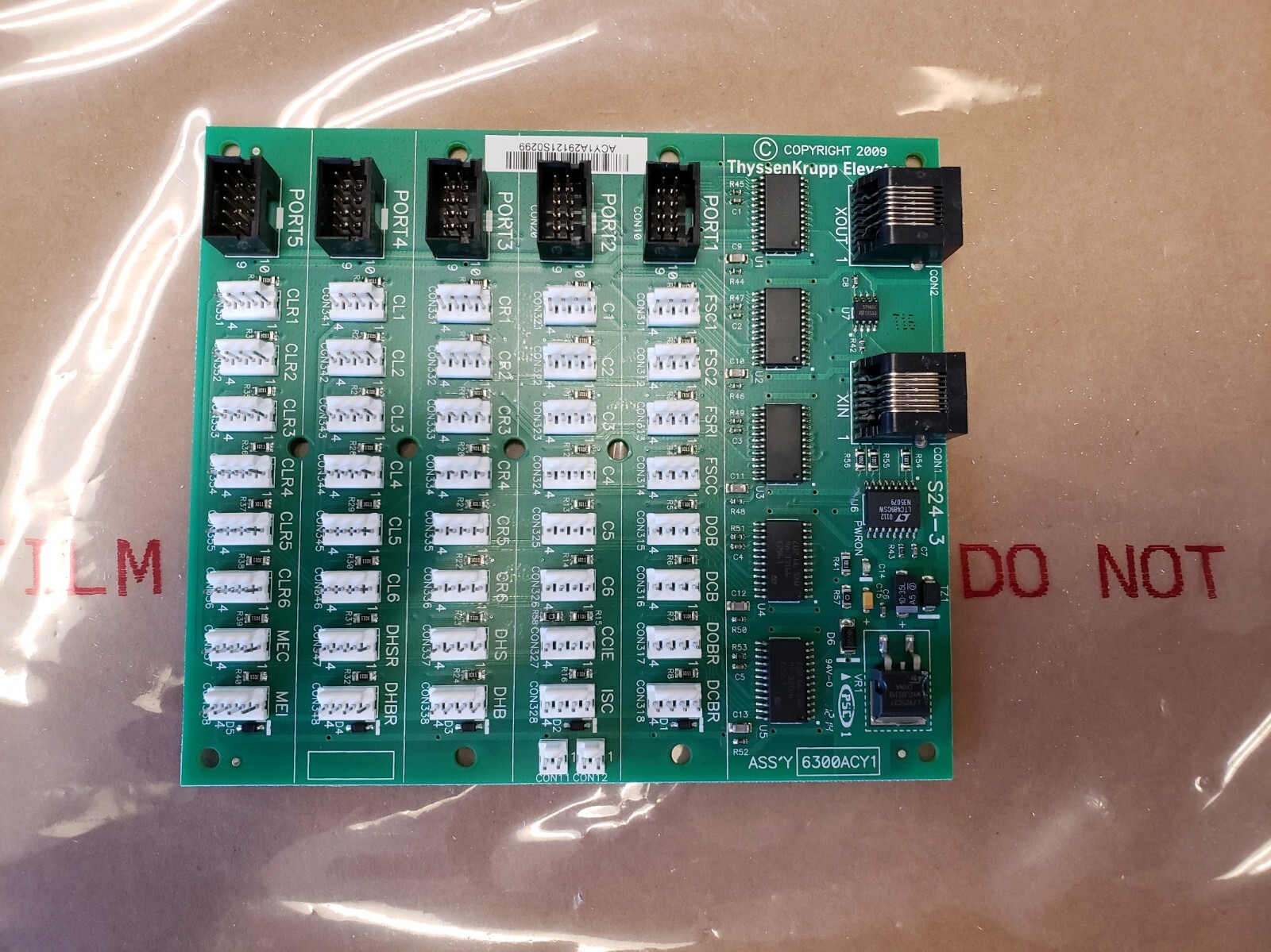 GENUINE  THYSSEN ELEVATOR ELEVATOR # 6300ACY1 / 9875523 / S24-3