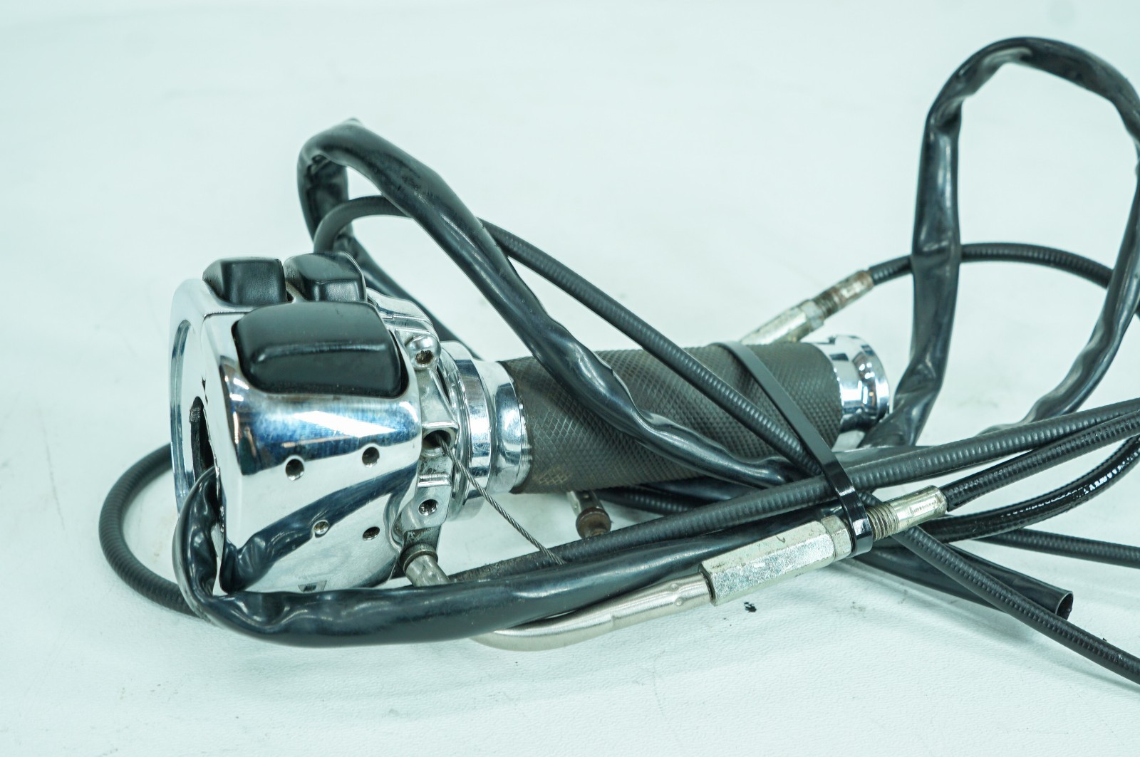 08 Harley Street Glide Touring OEM Right Engine Start Kill Switches Controls