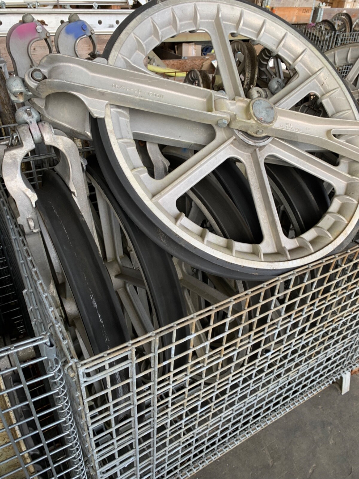 Hubbell Chance T4033349 40’ Telescoping Extendo Stick NEW IN BOX!