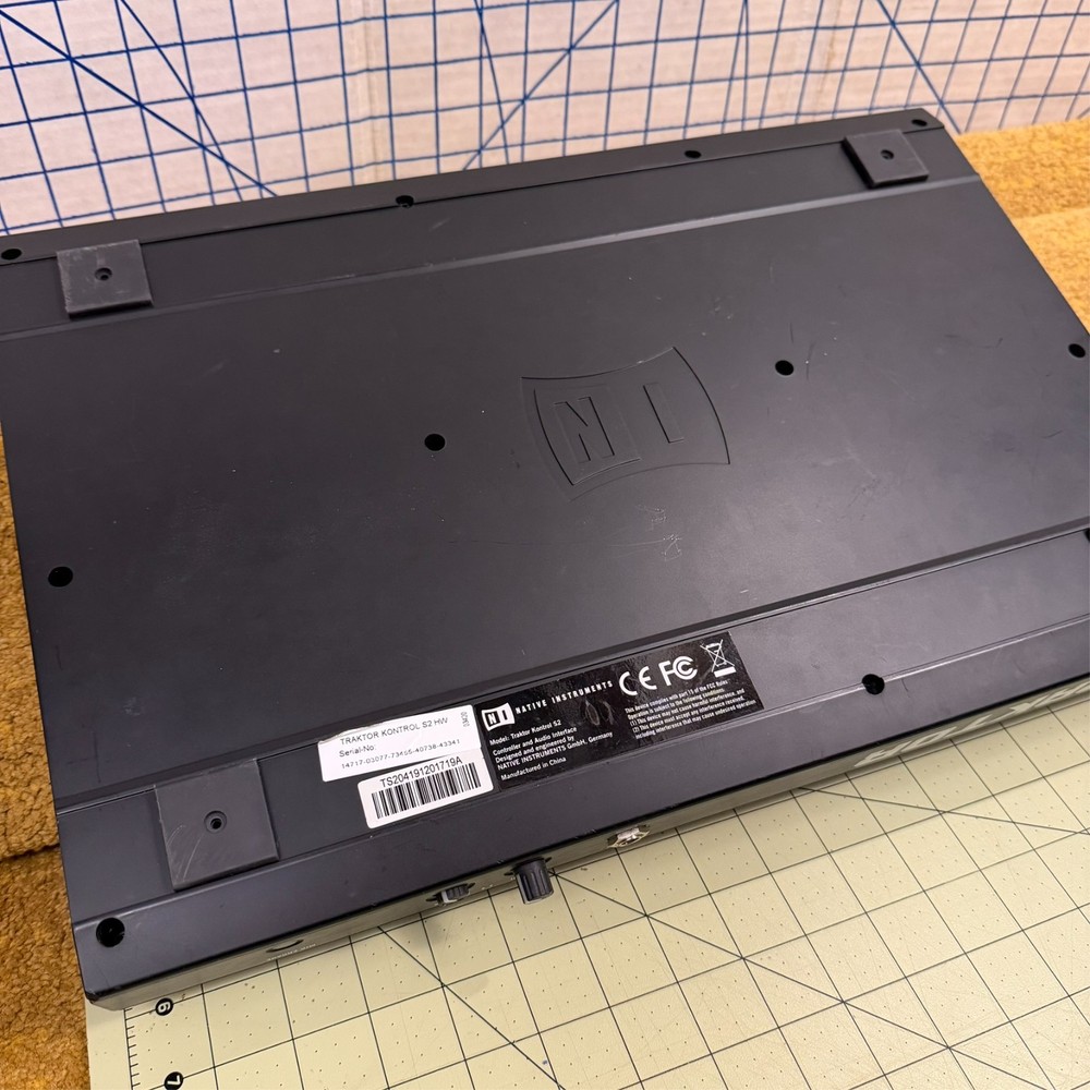 Native Instruments Traktor Kontrol S2 Mk1 2 Channel DJ Controller TESTED WORKS