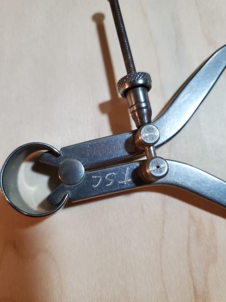 Starrett Toolmakers 4" Outside Caliper Size Fay Style, Quick Release Nut