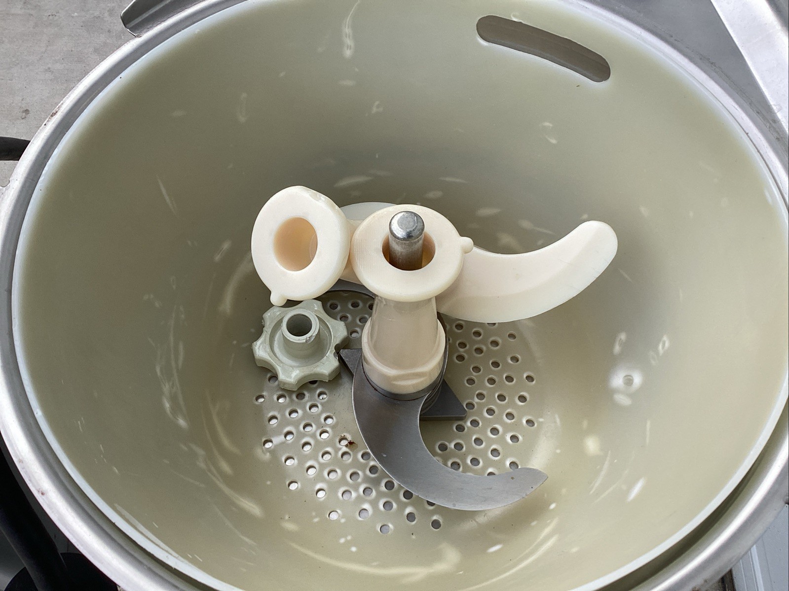 Hobart Vertical Chopper Cutter Mixer HCM300