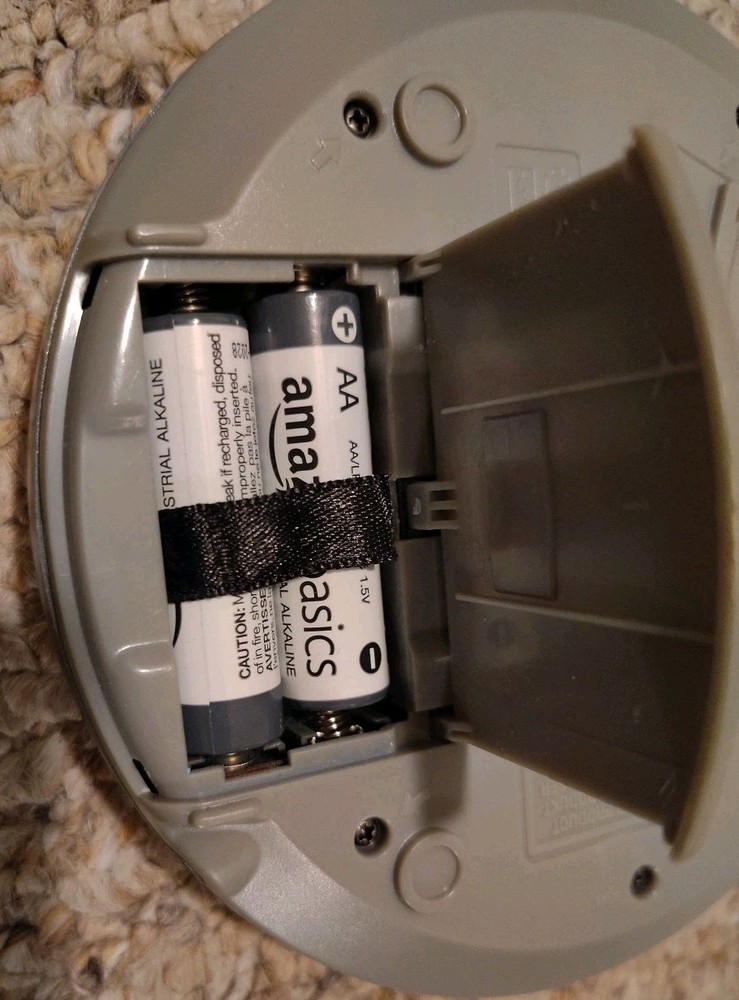 GPX CDP1805 - Portable CD Player Working