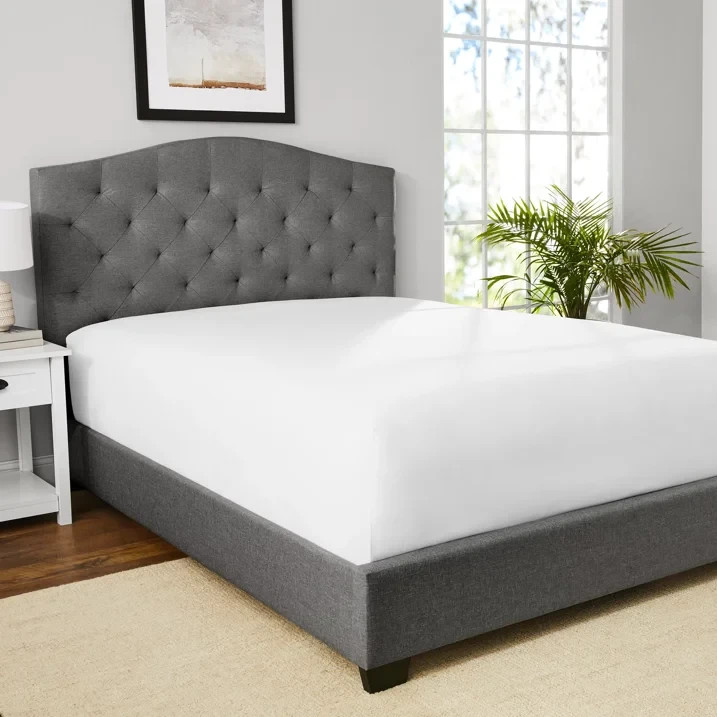 Mainstays 300 Thread Count Easy Care Percale Fitted Sheet, Arctic White, Full