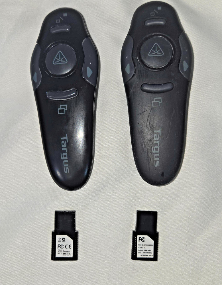 Targus Wireless USB Presenter with Laser Pointer - AMP16US - 2 Units Dongles