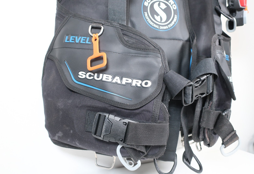SCUBAPRO LEVEL BCD W/ BALANCED POWER INFLATOR (BPI) – SIZE (M) – 2020 MODEL