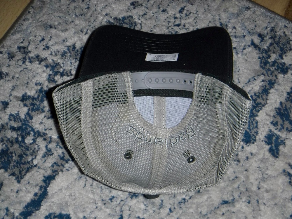 1 New Badlands Hat (((NICE)))