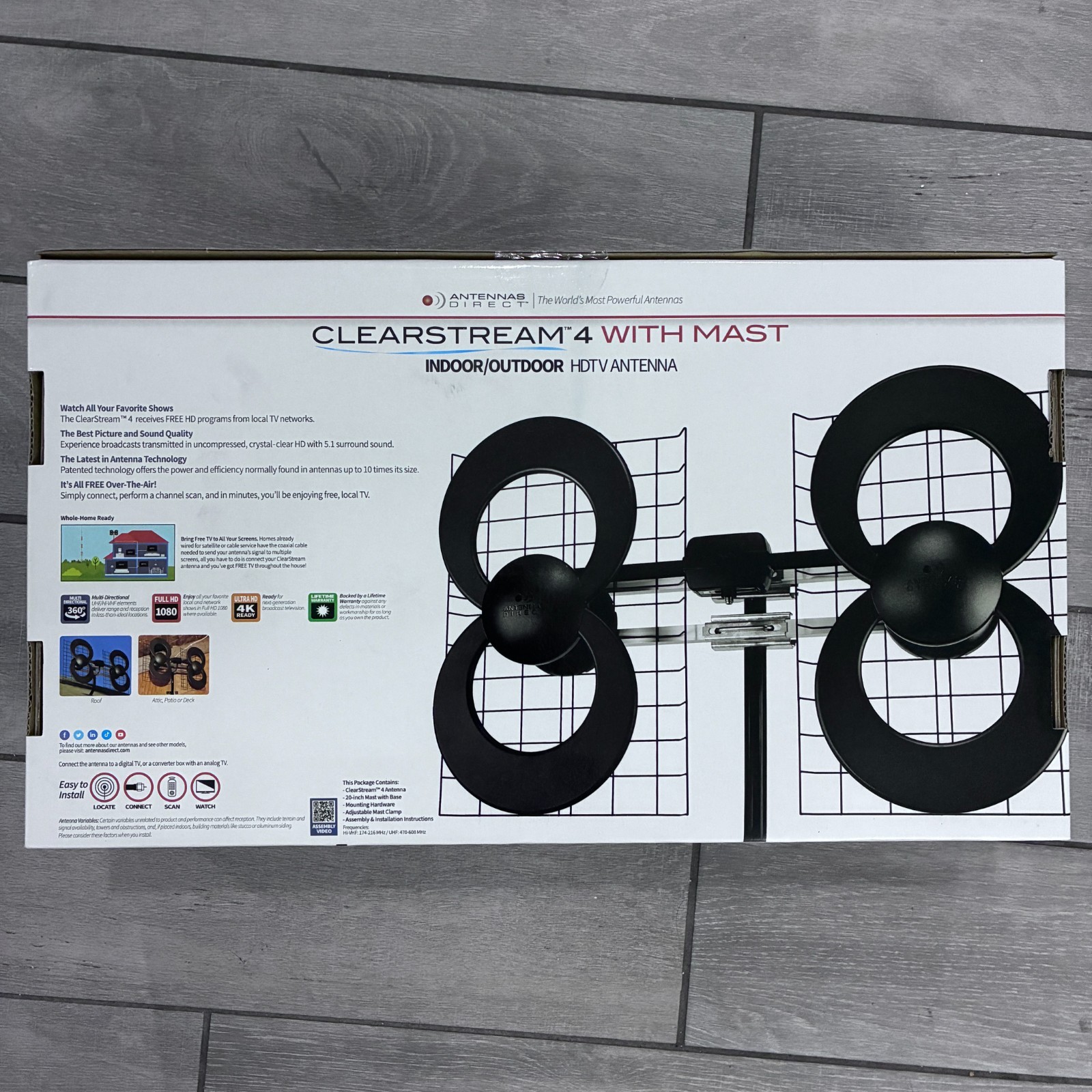 ANTENNAS DIRECT TV Antenna ClearStream 4 w/ Mast HDTV Indoor Outdoor NEW IN BOX