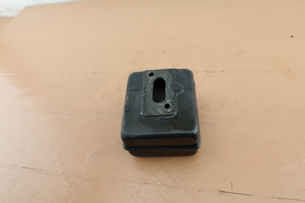 McCulloch MB3201 Blower OEM Muffler