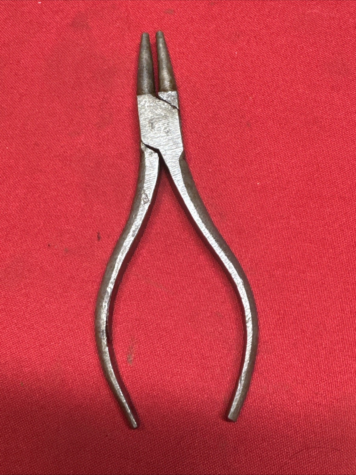 WW2 Military S.C. Williams Company Dated 1944 Round Nose 6 Inch Pliers D513