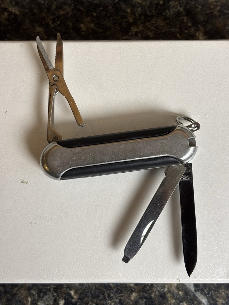 Columbia Multi-Function Pocket Tool- Knife - Scissors