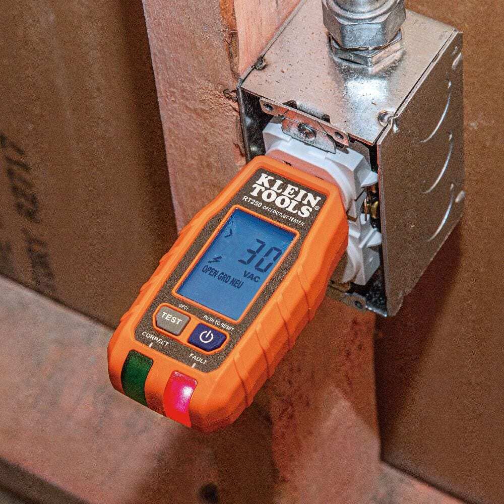 GFCI Electrical Outlet Tester with LCD