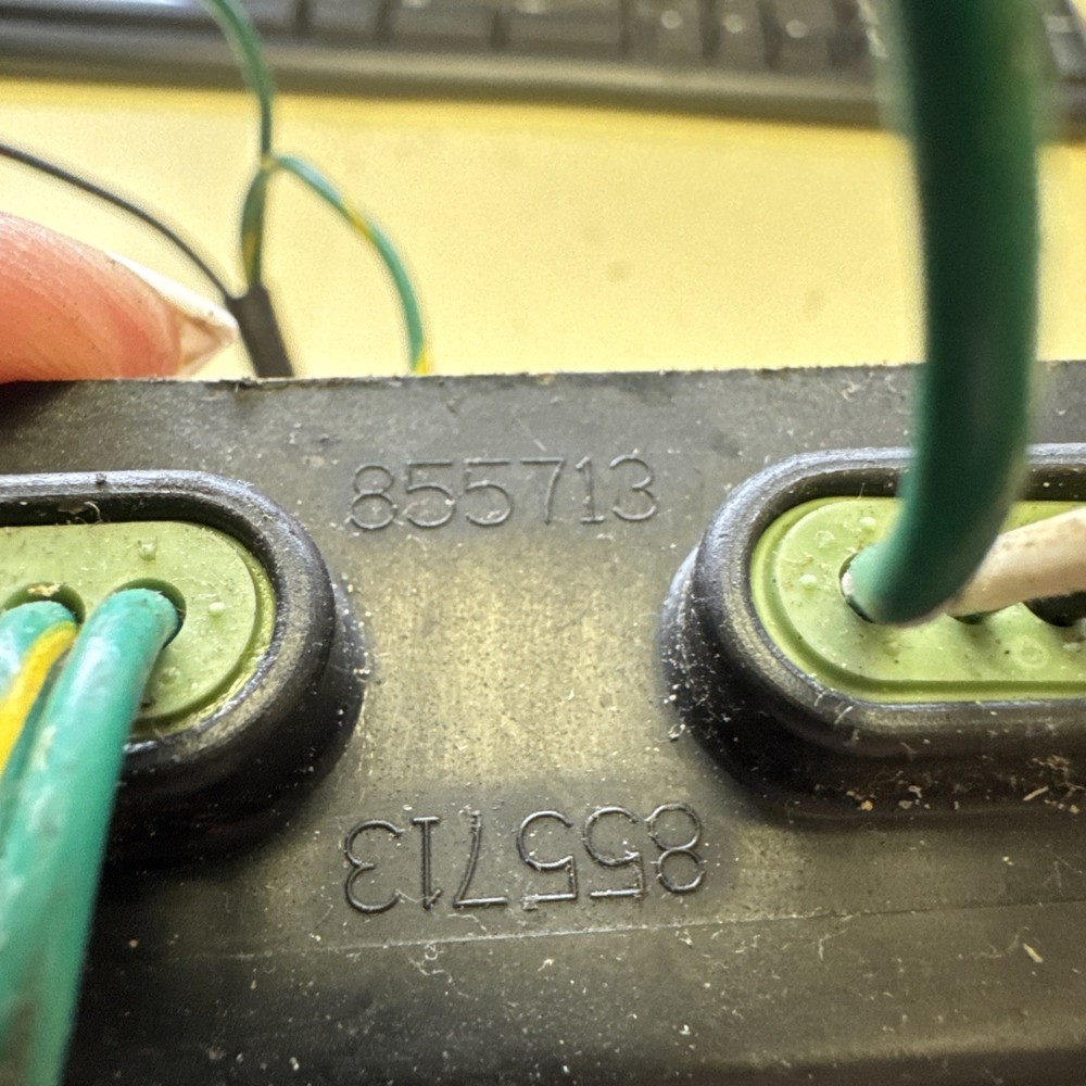 Mercury Used Switch Box # 855713 Cast